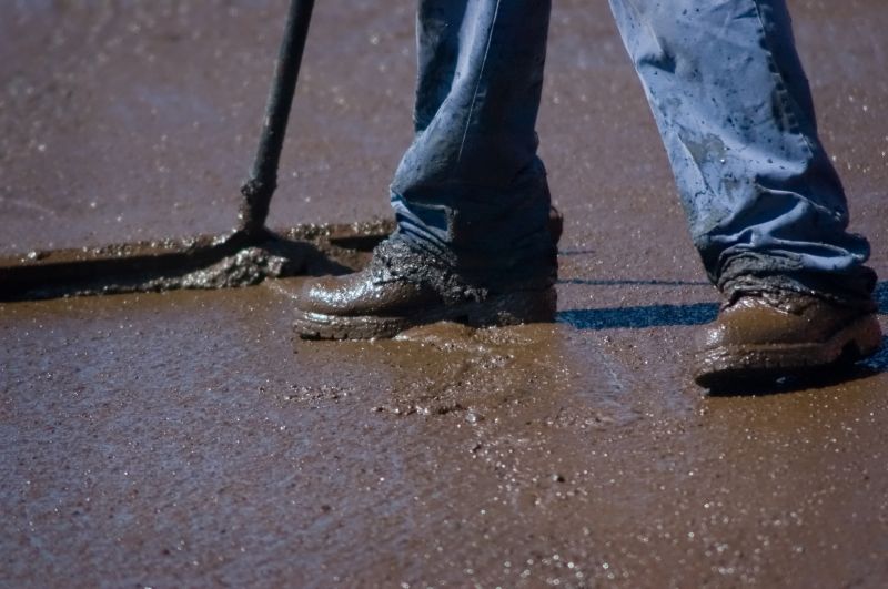 Experienced Asphalt Technicians