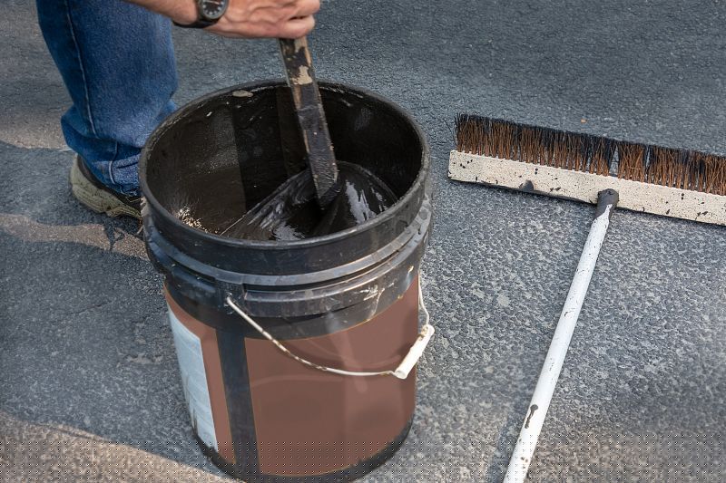 Asphalt Sealing
