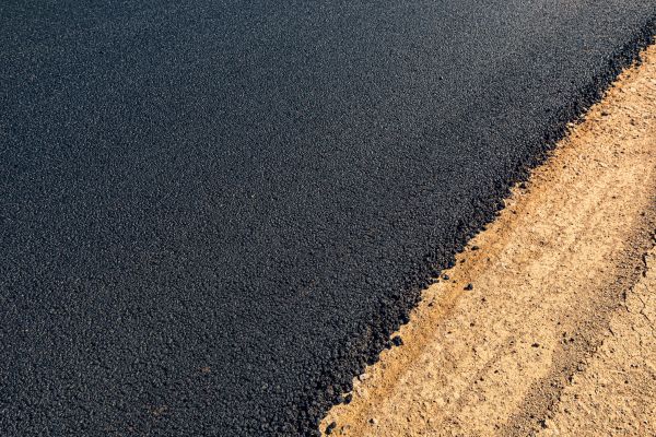 Hot Tar Driveway Sealing in Gallatin